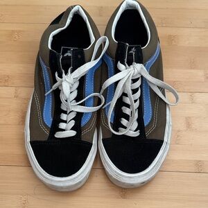 Women’s Vans
